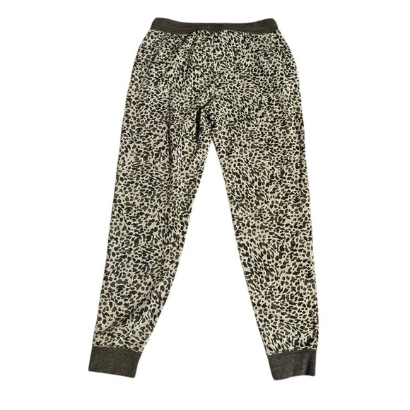 Old‎ Navy Womens Leopard Print Jogger Pants Medium Gray Lounge Casual - Picture 4 of 5
